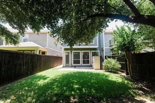 $3,850 | 4525 West University Boulevard, Dallas, TX 75209
