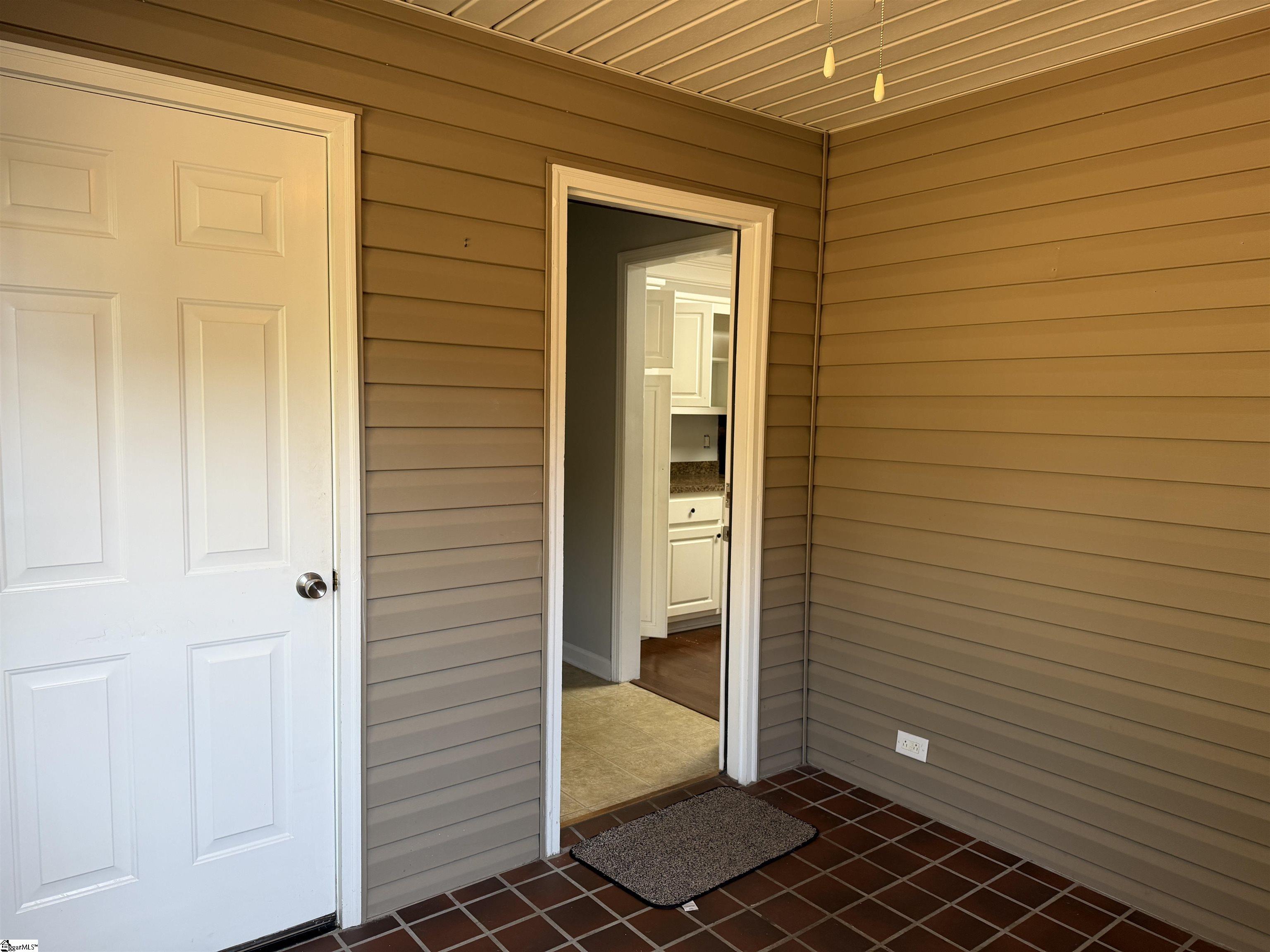 419 East Butler Road, Unit 1 Mauldin, SC 29662 - Photo 16 of 21