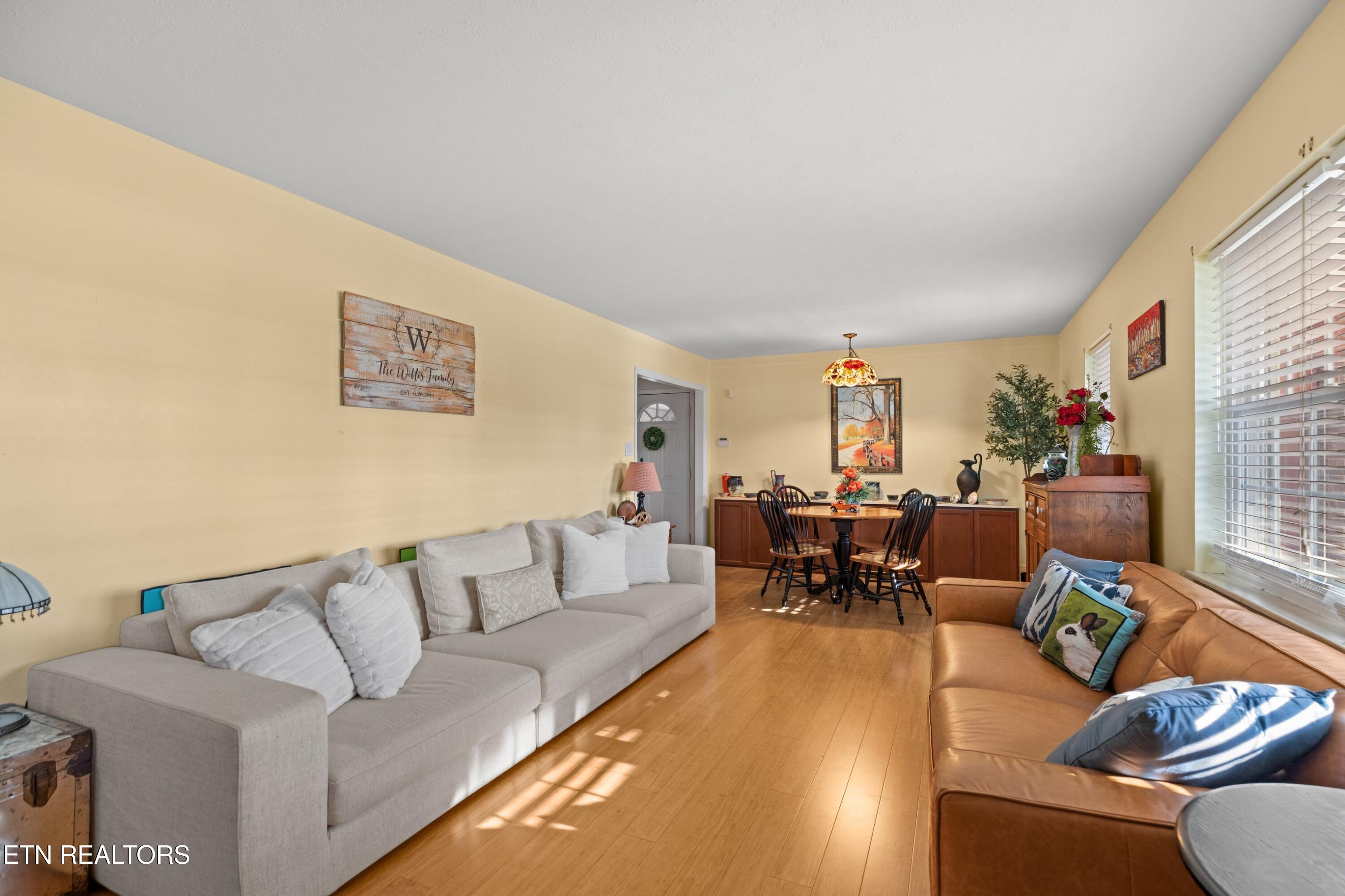 1060 Sunset Circle Newport, TN 37821 - Photo 7 of 46 007-1060SunsetCircle-Newport-TN-37821-SM
