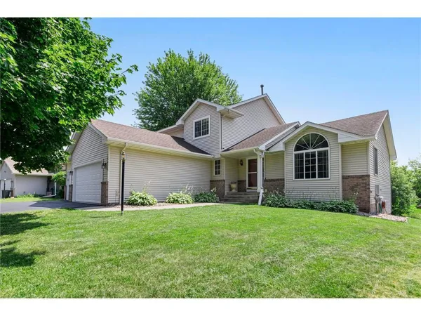 $539,500 | 18635 Explorer Way, Farmington, MN 55024