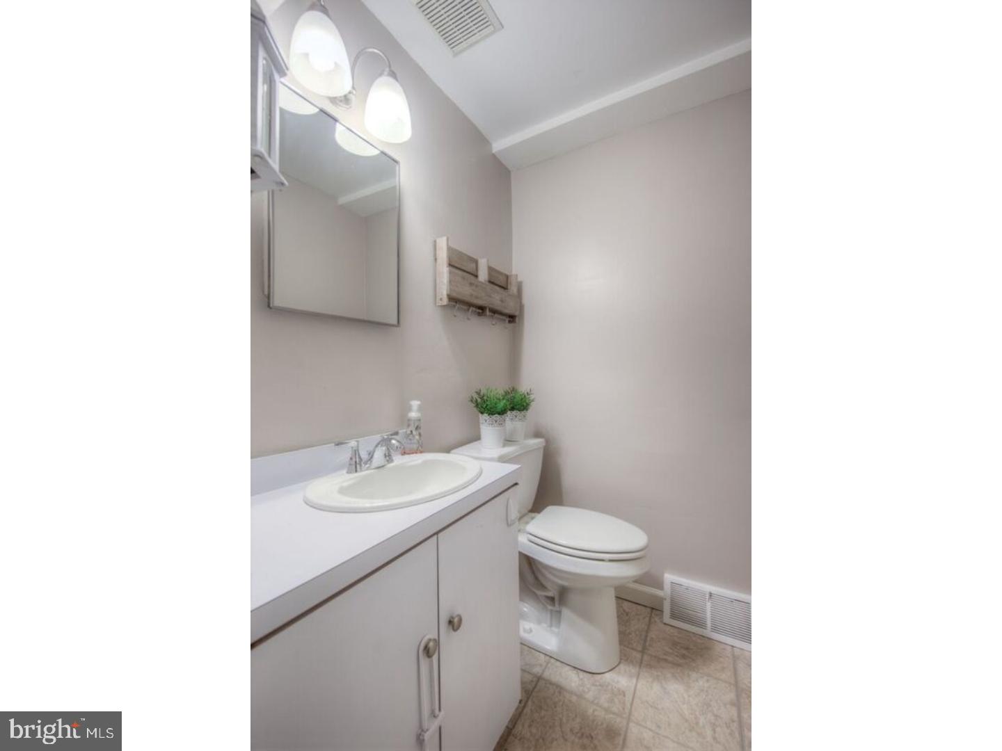 117 West Ridge Road Media, PA 19063 - Photo 11 of 24 Half Bath