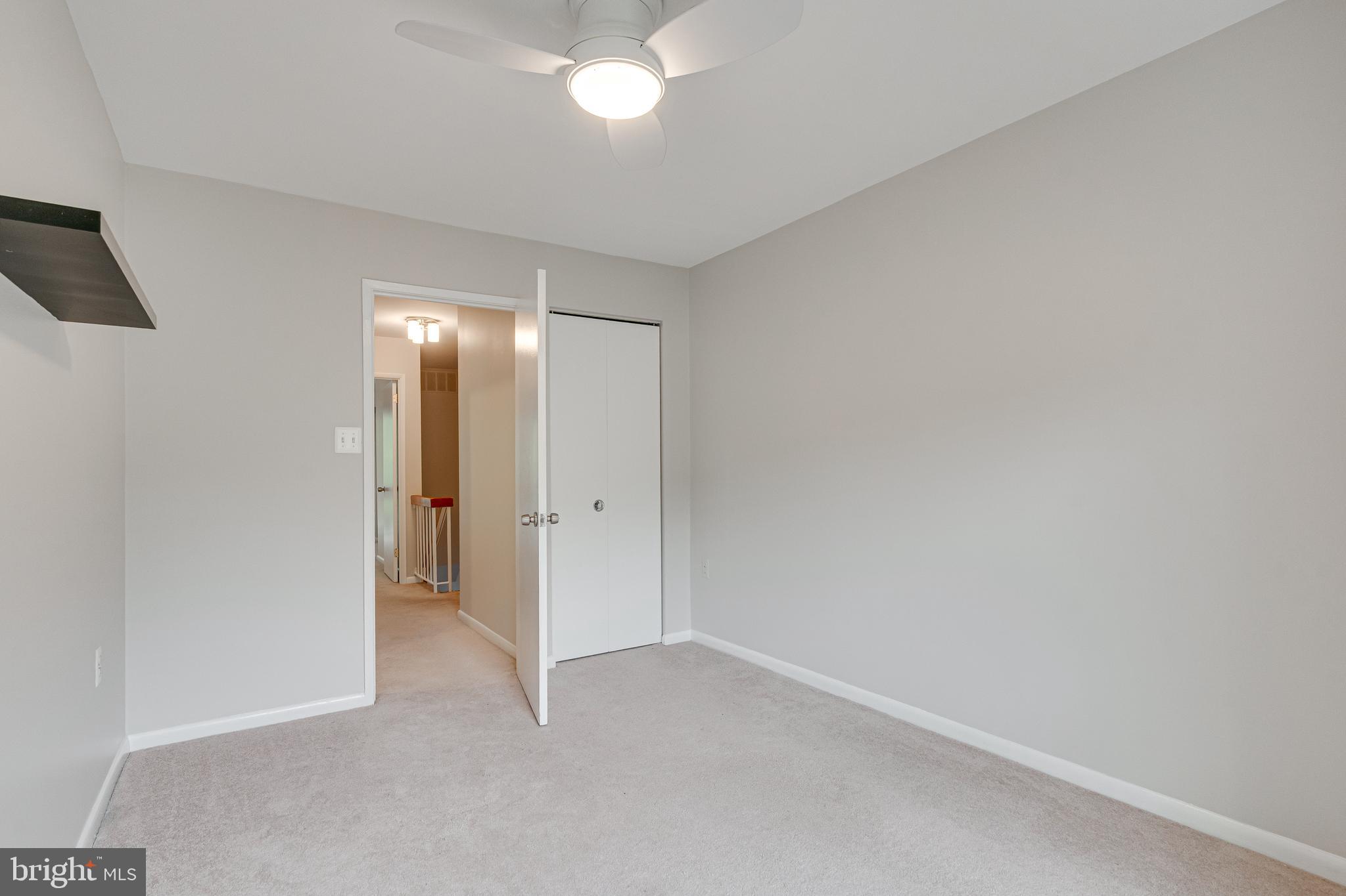11608 Windbluff Court, Unit 7/007B2 Reston, VA 20191 - Photo 31 of 47 Bedroom 3