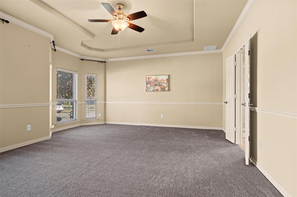 2803 Pino Grand Prairie, TX 75054 - Photo 10 of 36 a view of an empty room