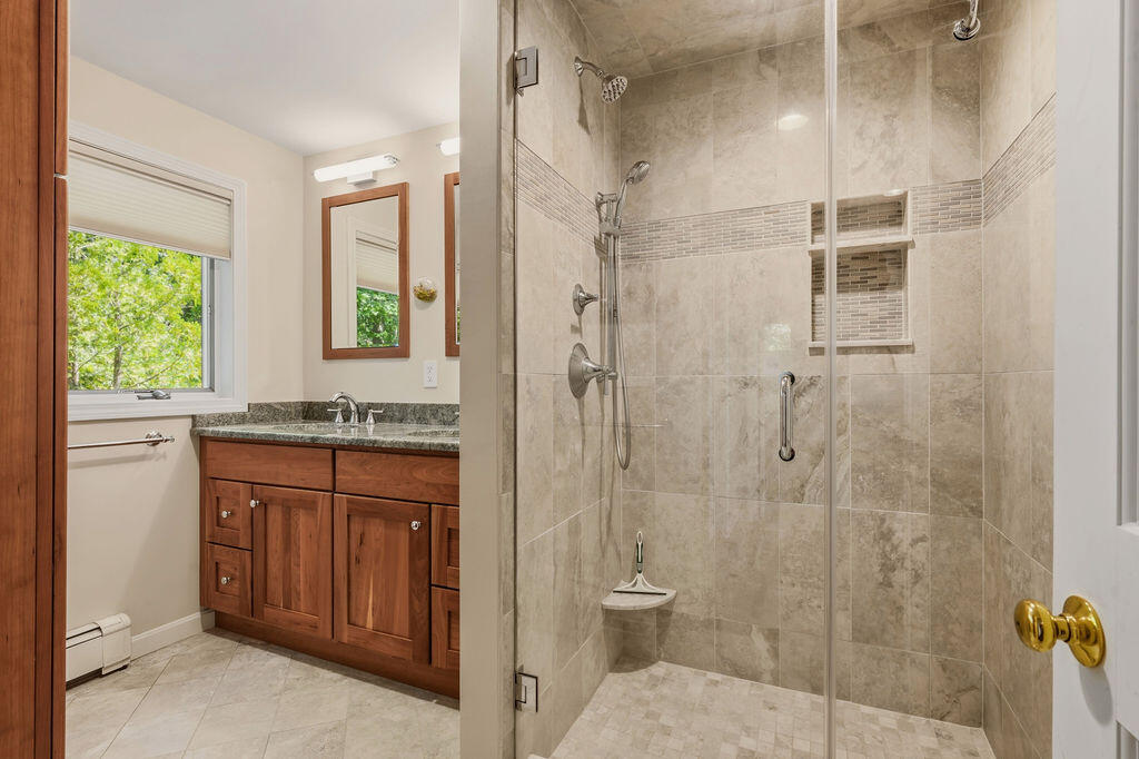 76 Upper Marsh Road Wellfleet, MA 02667 - Photo 20 of 44 76_upper_Marsh_Finals_017