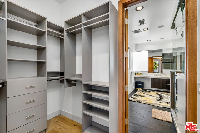 a view of a terrace with sky view