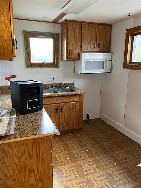 607 Krupp Road Indianapolis, IN 46217 - Photo 5 of 12 Gallery Image 5
