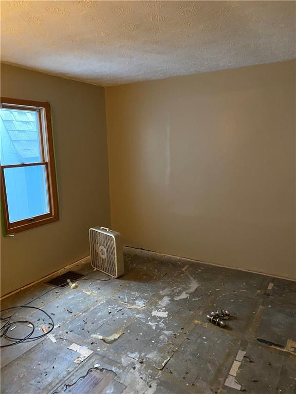 607 Krupp Road Indianapolis, IN 46217 - Photo 10 of 12 Gallery Image 10