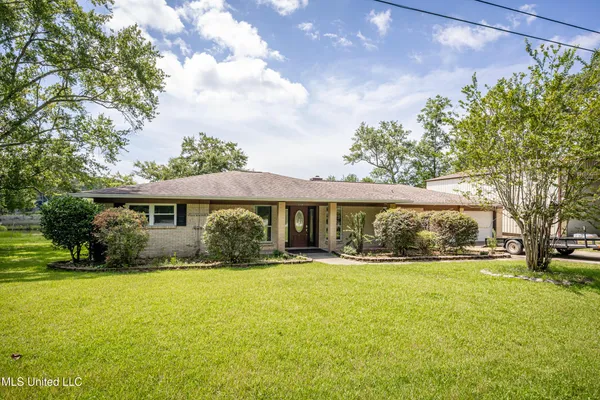 $484,000 | 2312 Santa Cruz Street, Gautier, MS 39553
