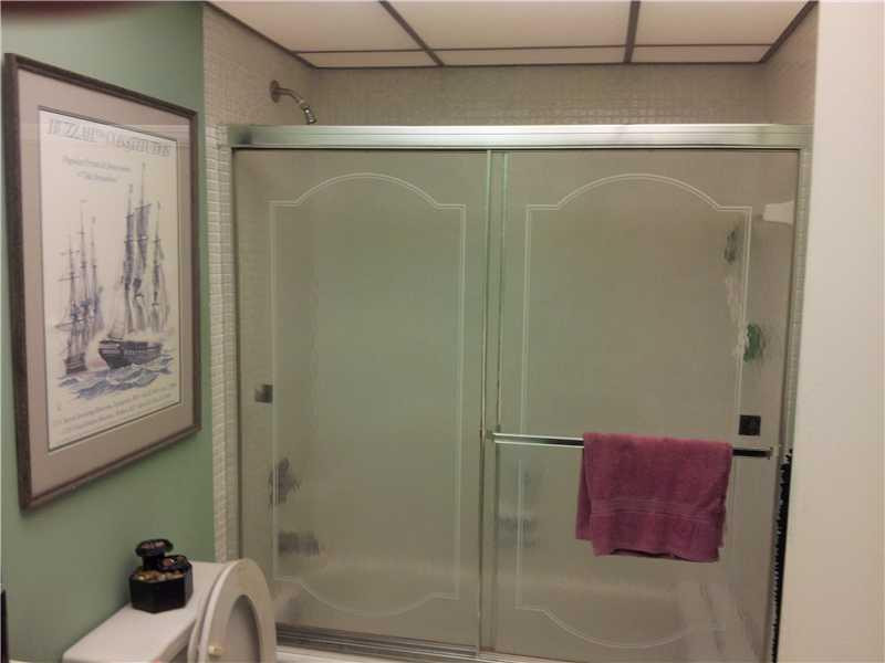 7950 West McNab Road, Unit 204 Tamarac, FL 33321 - Photo 7 of 7 Bathroom