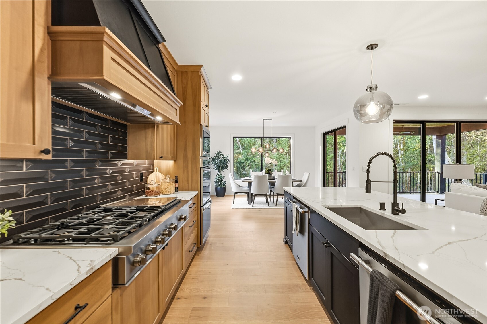 29550 Southeast 64th Street Preston, WA 98050 - Photo 13 of 40