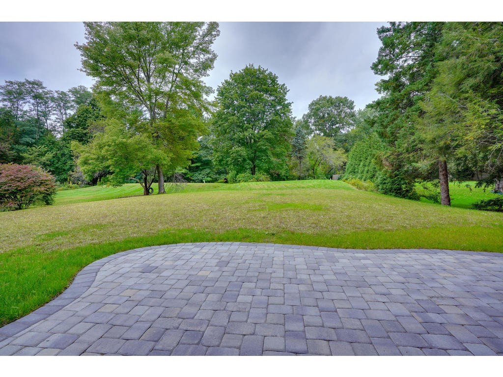 242 Commonwealth Road Wayland, MA 01778 - Photo 2 of 30 Gallery Image 2