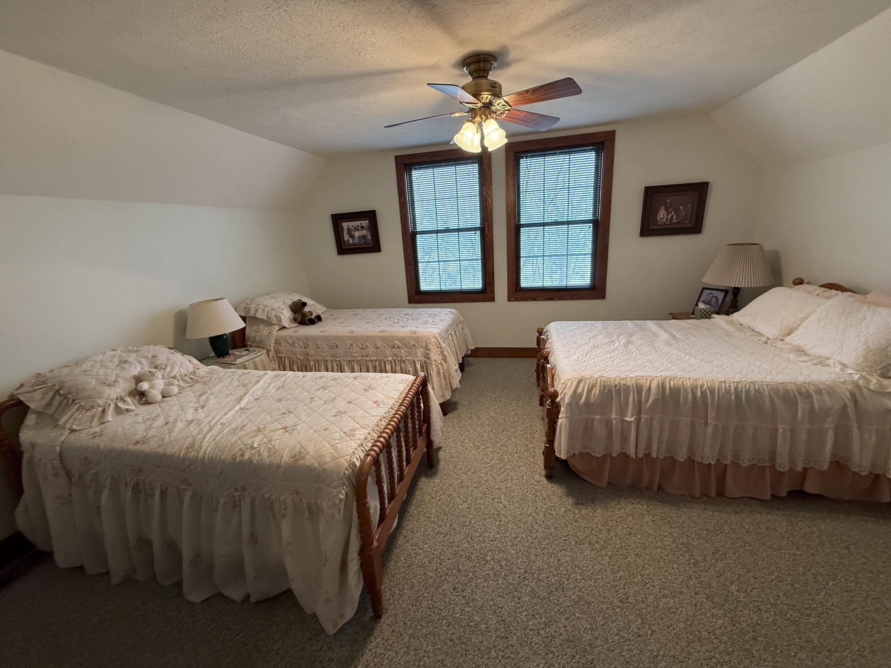 511 East Southern Road Coldwater, MI 49036 - Photo 29 of 49 Bedroom