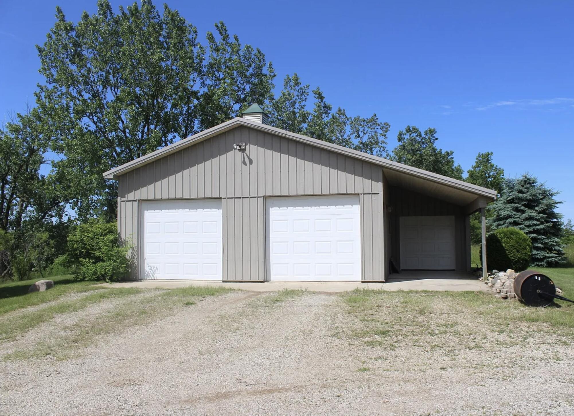 511 East Southern Road Coldwater, MI 49036 - Photo 6 of 49 Pole Barn