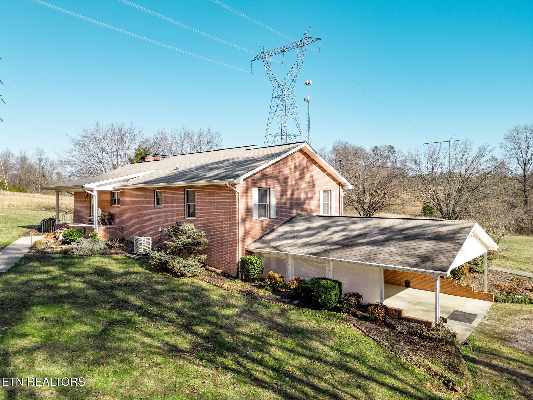 10745 Rutledge Pike Blaine, TN 37709 - Photo 24 of 42 25-web-or-mls-024--FULL