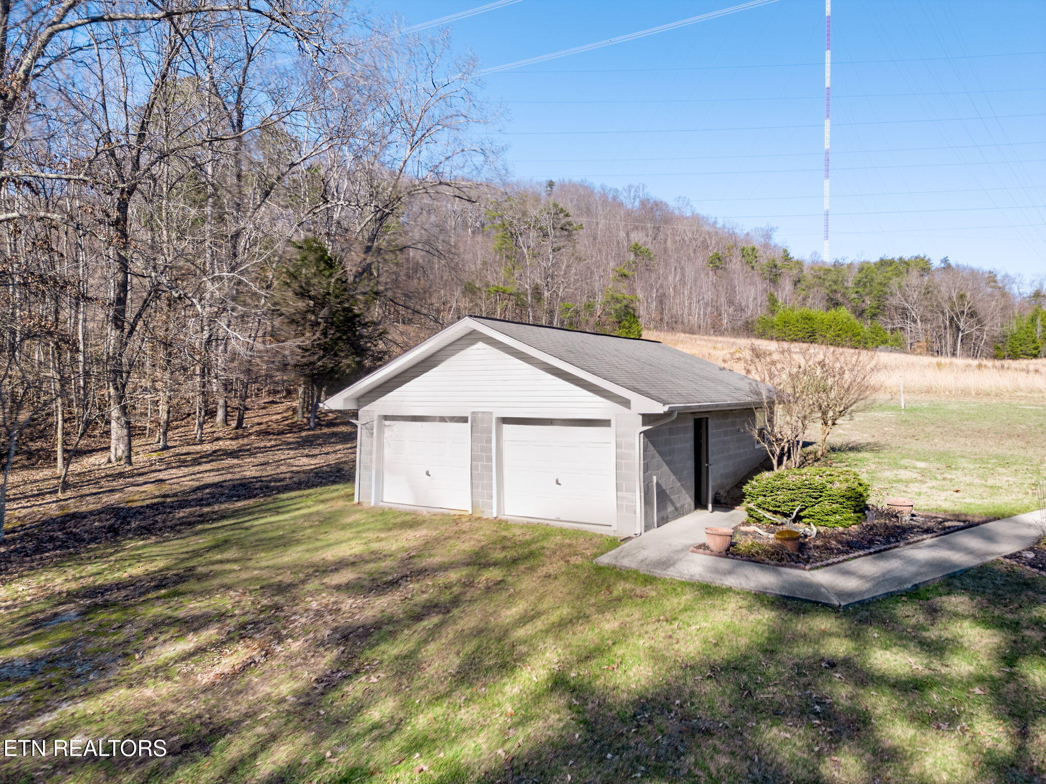 10745 Rutledge Pike Blaine, TN 37709 - Photo 25 of 42 26-web-or-mls-027--FULL