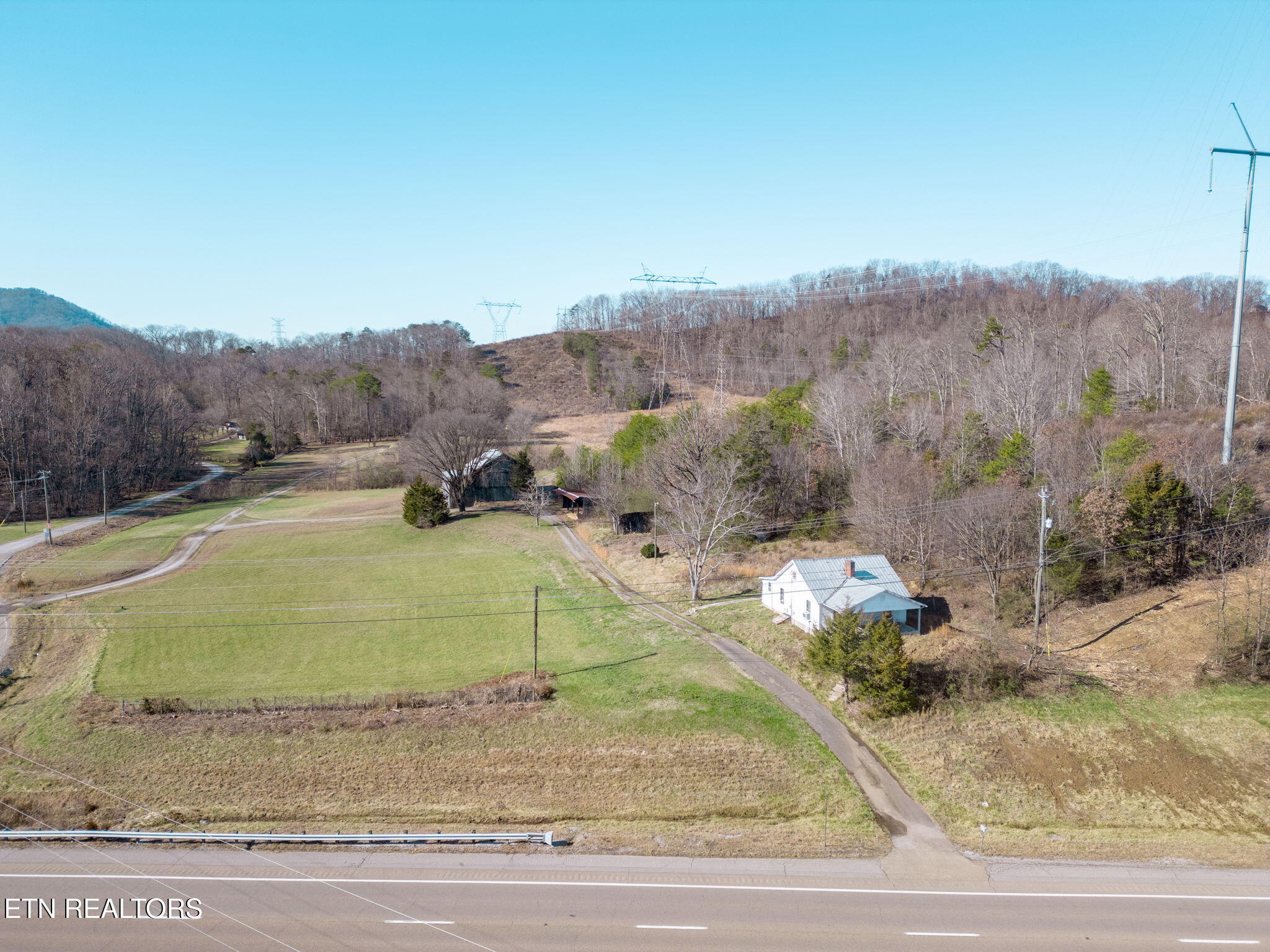 10745 Rutledge Pike Blaine, TN 37709 - Photo 31 of 42 31-web-or-mls-032--FULL