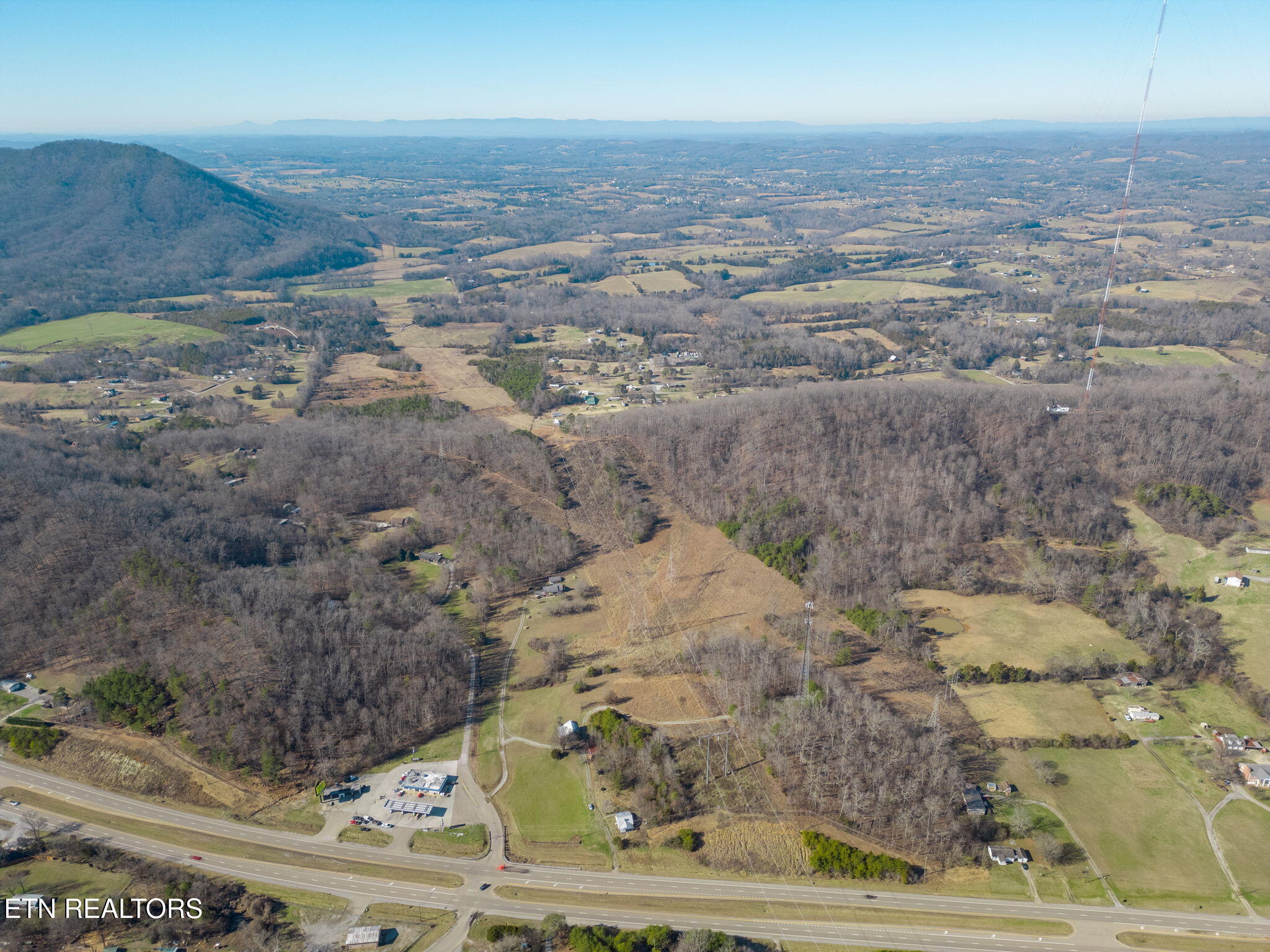 10745 Rutledge Pike Blaine, TN 37709 - Photo 36 of 42 37-web-or-mls-038--FULL