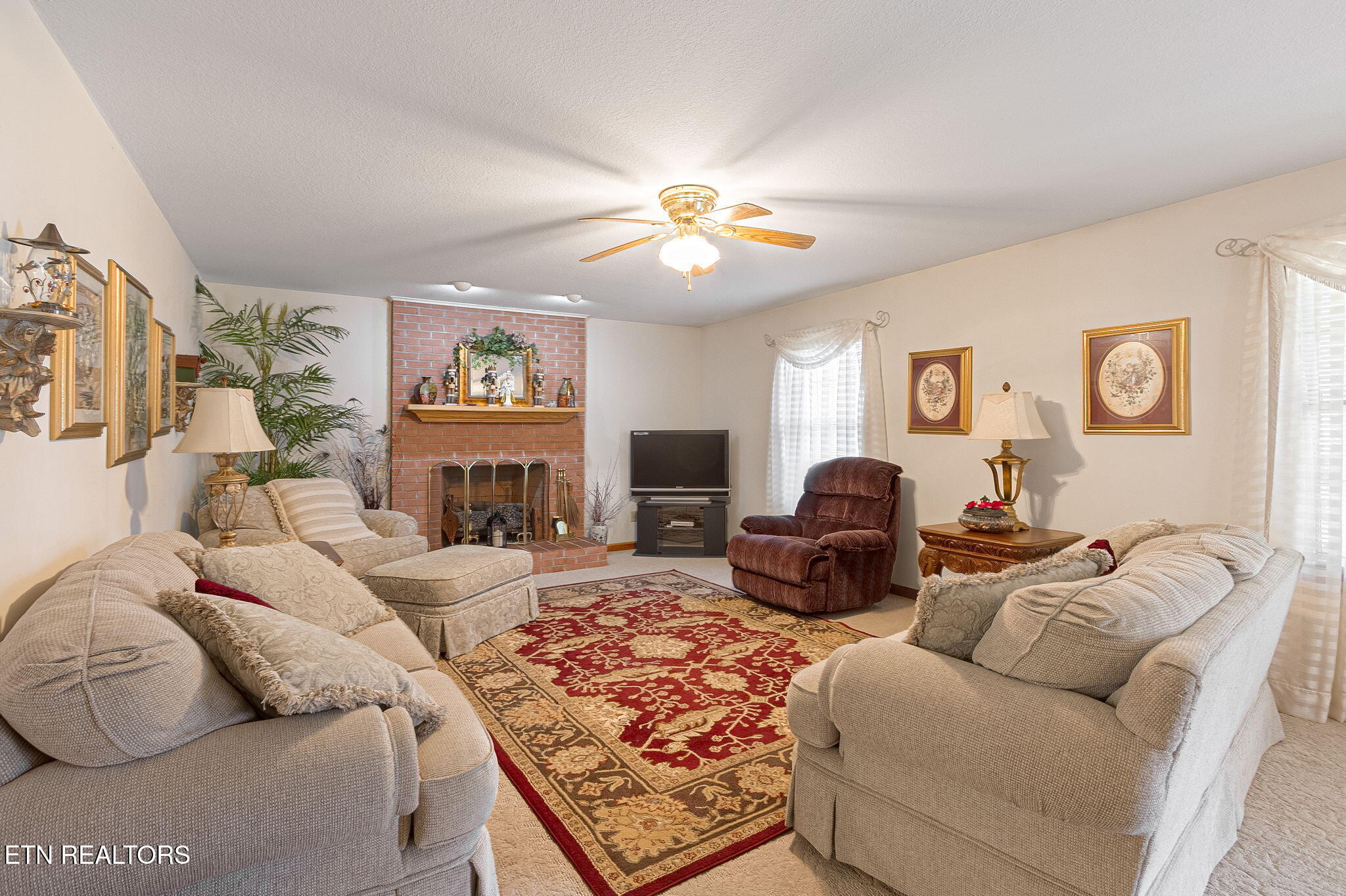 10745 Rutledge Pike Blaine, TN 37709 - Photo 5 of 42 5-web-or-mls-005--FULL