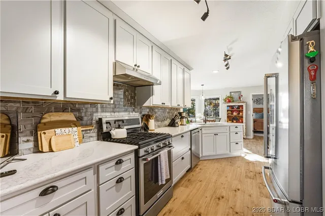 $459,900 | 5775 Bluebird Circle, Osage Beach, MO 65065