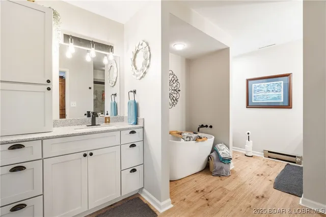 $459,900 | 5775 Bluebird Circle, Osage Beach, MO 65065