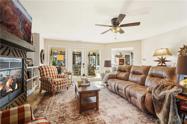 $459,900 | 5775 Bluebird Circle, Osage Beach, MO 65065