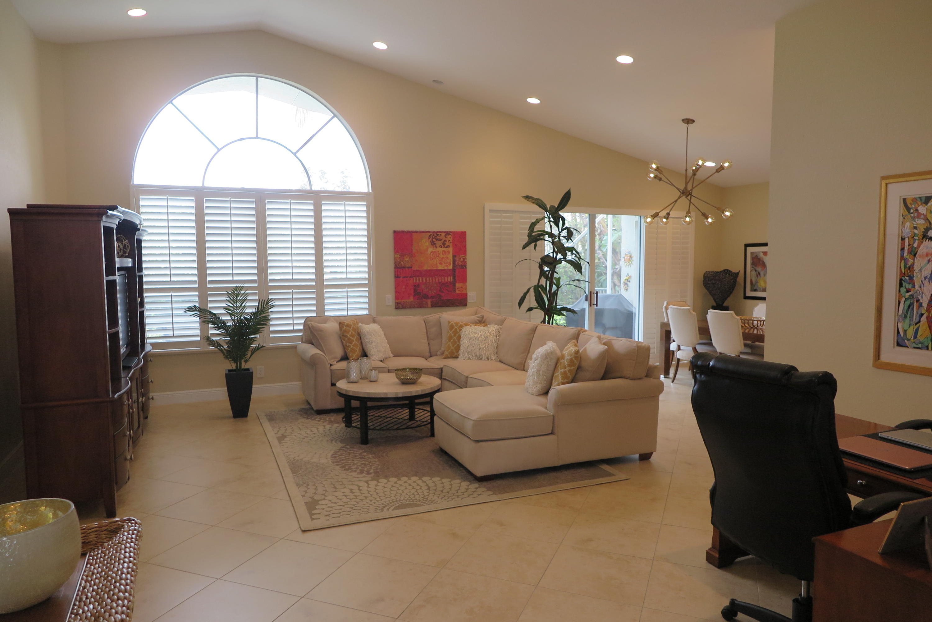 23290 Torre Circle Boca Raton, FL 33433 - Photo 2 of 20 living room