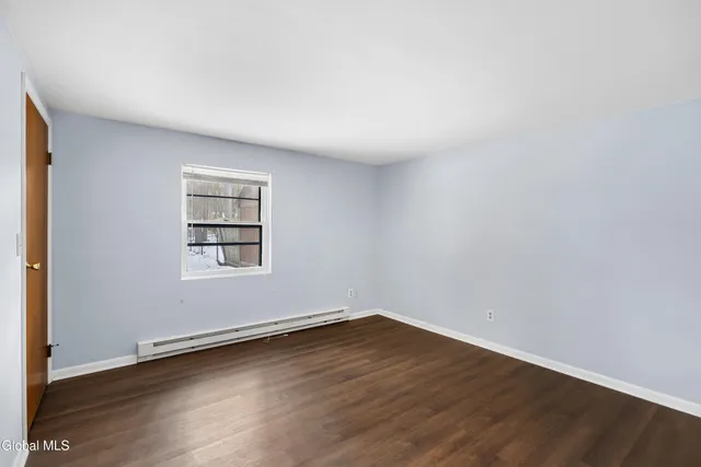 $2,300 | 9 Wake Robin Road, Ballston Spa, NY 12020