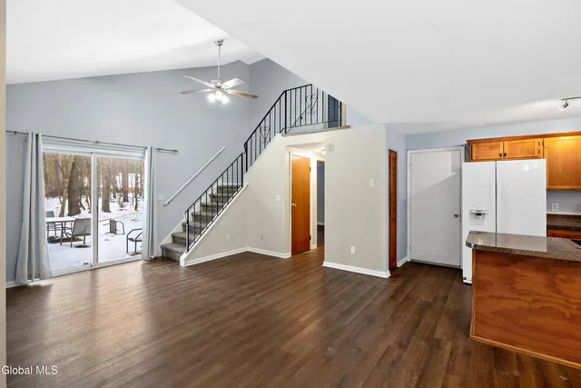 $2,300 | 9 Wake Robin Road, Ballston Spa, NY 12020