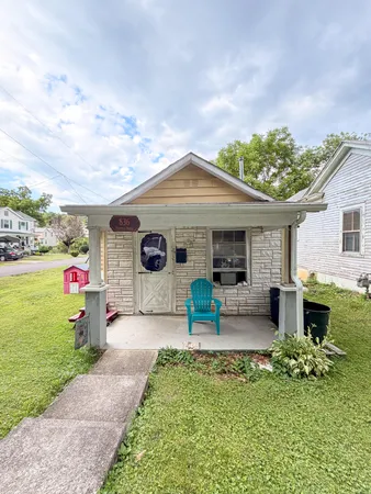 $55,000 | 836 Brussels Avenue, Clifton Forge, VA 24422