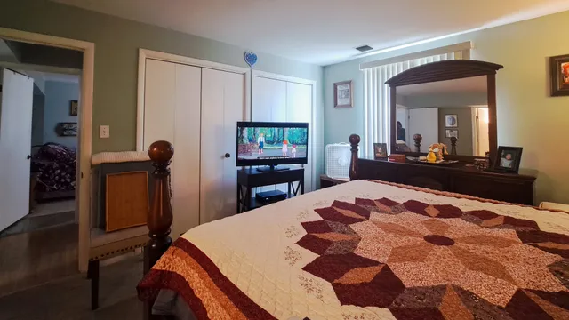 $215,000 | 9146 Grand Avenue, Unit 1SE, Franklin Park, IL 60131