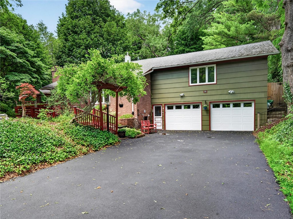 6 Far View Hills Road Brighton, NY 14620 - Photo 3 of 49