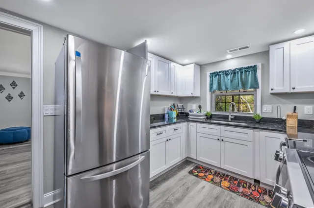 $299,000 | 912 Camp Wiggins Road, Florence, SC 29506