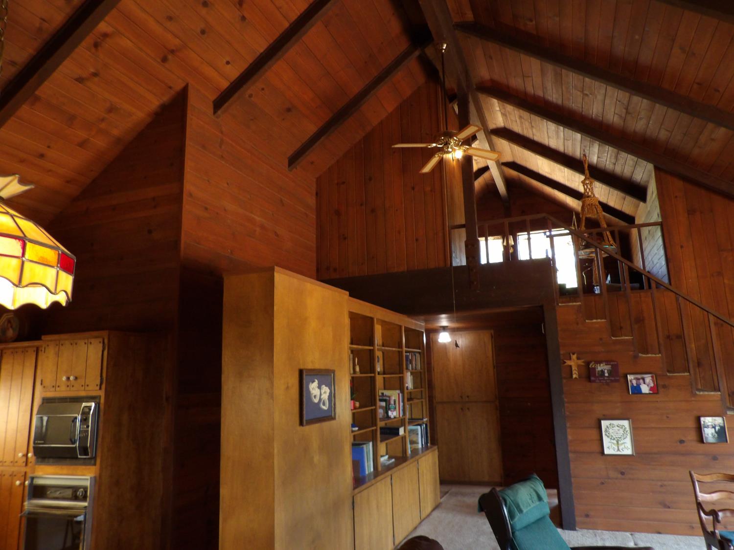 52925 Hogback Miramonte, CA 93603 - Photo 41 of 89 a view of a interior of the house