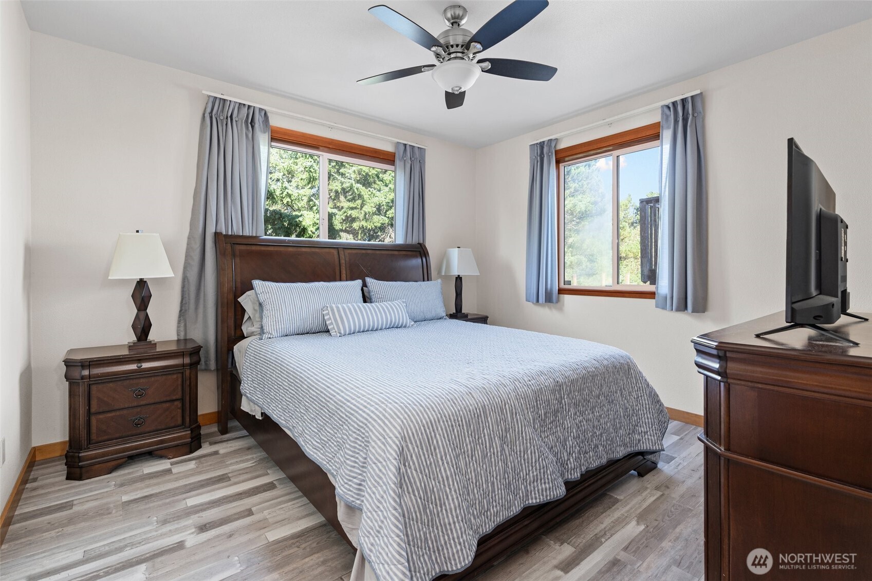 238 25th Northwest Long Beach, WA 98631 - Photo 14 of 40