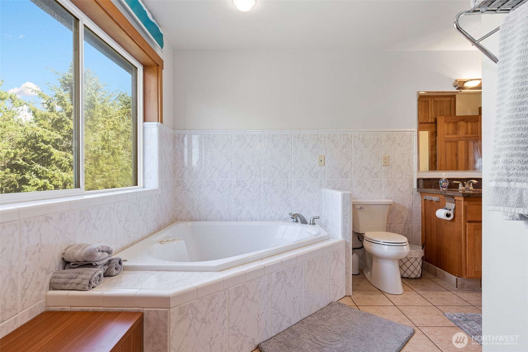 238 25th Northwest Long Beach, WA 98631 - Photo 23 of 40