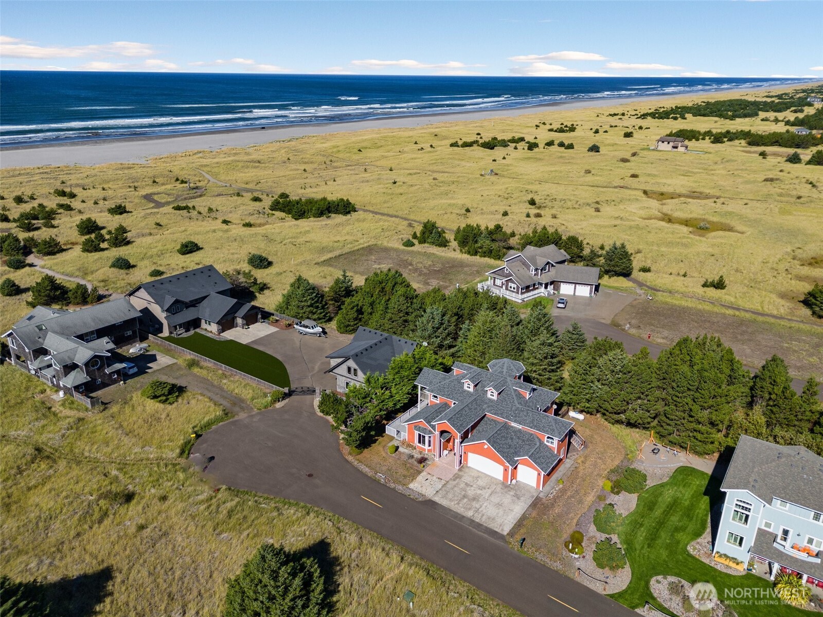 238 25th Northwest Long Beach, WA 98631 - Photo 36 of 40