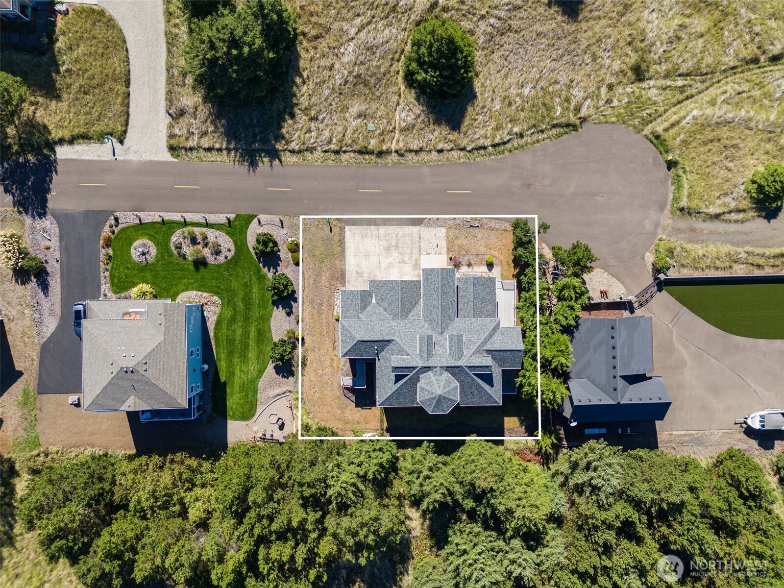 238 25th Northwest Long Beach, WA 98631 - Photo 39 of 40