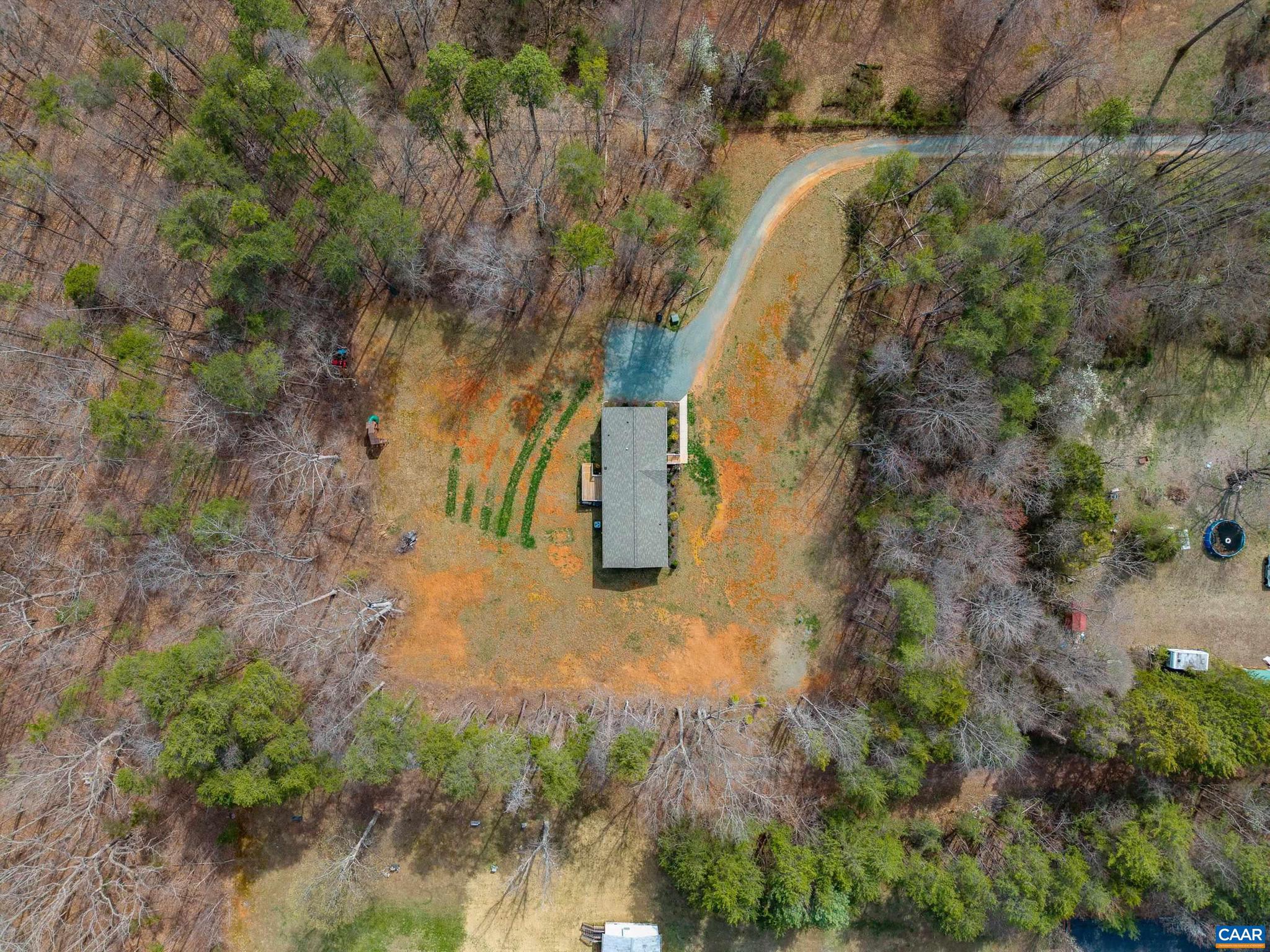 235 Shores Road Palmyra, VA 22963 - Photo 22 of 38