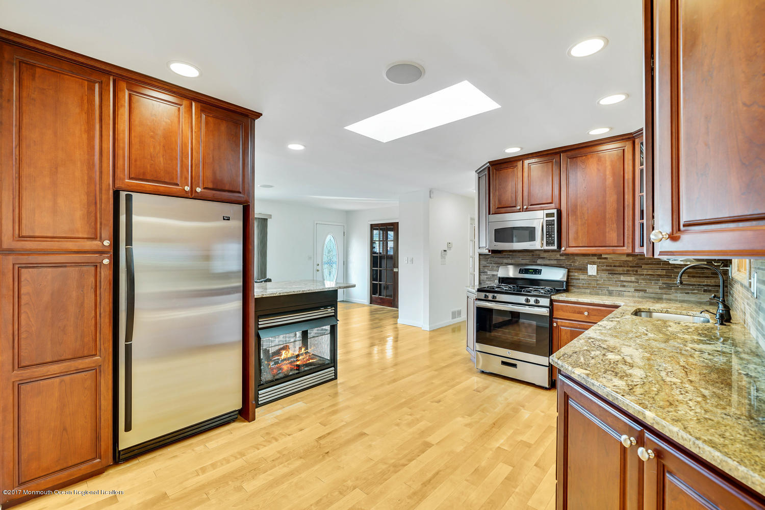2227 Riviera Parkway Point Pleasant, NJ 08742 - Photo 3 of 48 2227 Riviera Pkwy Point-large-023-28-dsc