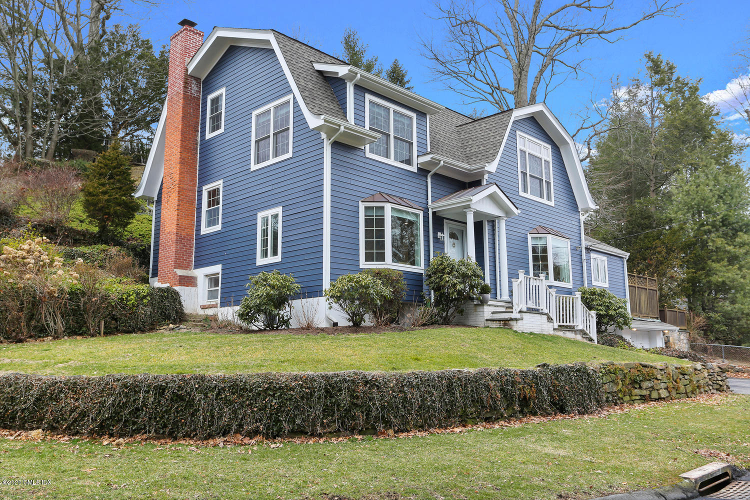 47 Glen Road Greenwich, CT 06830 - Photo 4 of 27 Walk to Town Perfection