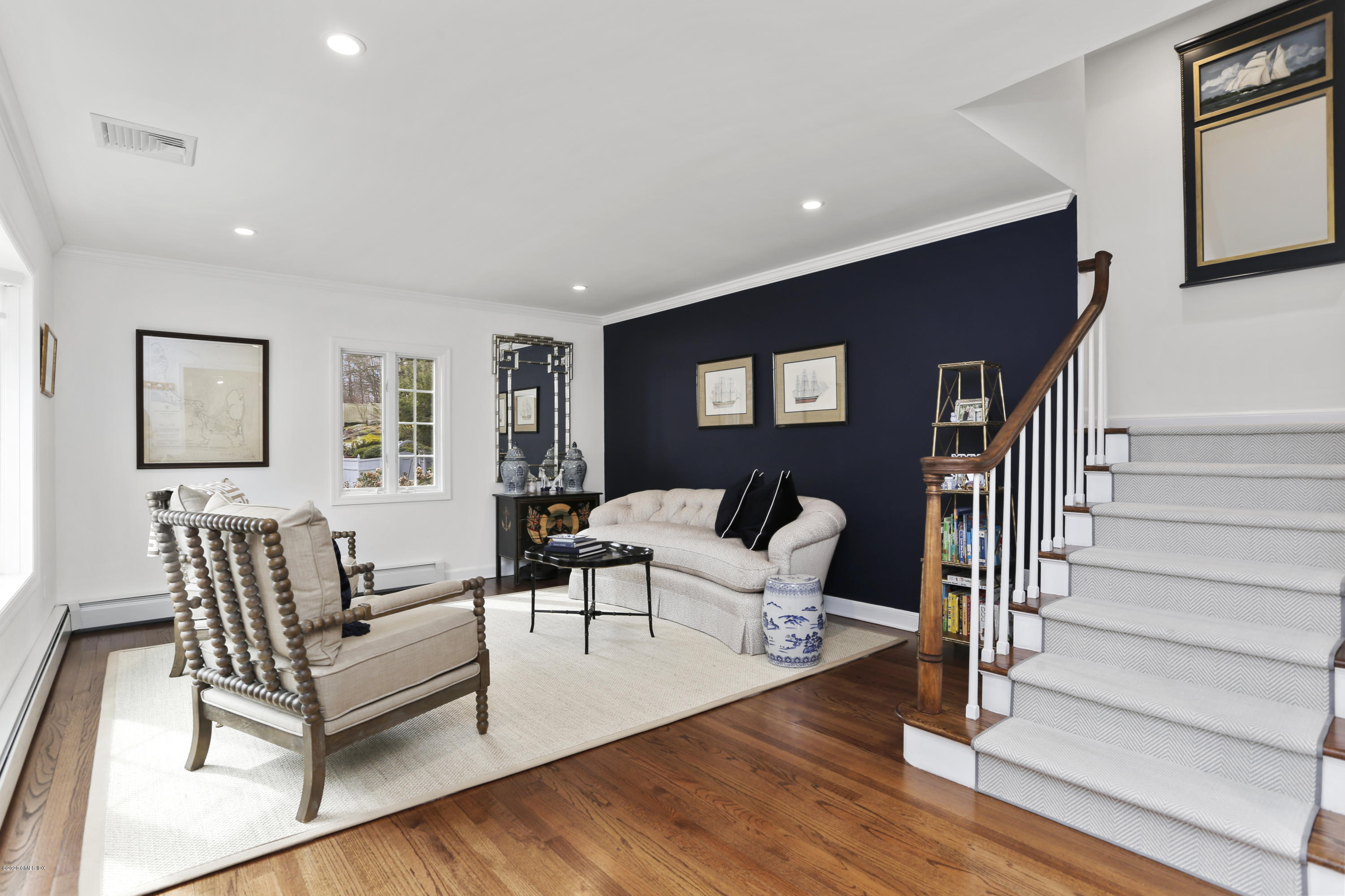 47 Glen Road Greenwich, CT 06830 - Photo 8 of 27 Living Room