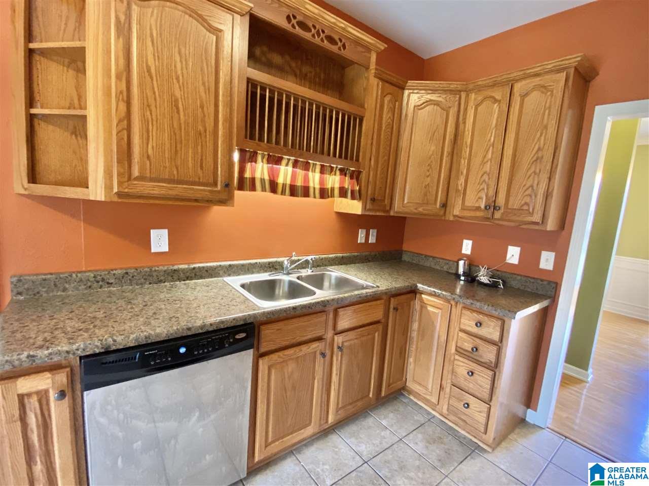 215 Meadows Drive Springville, AL 35146 - Photo 15 of 37