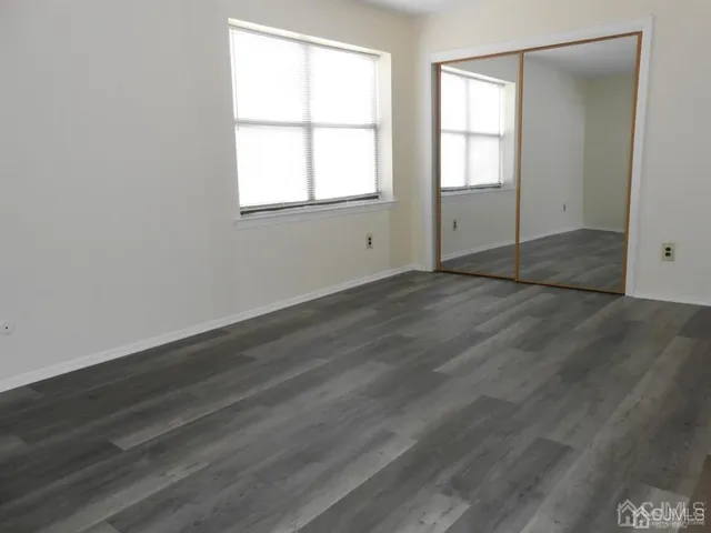 $2,200 | 512 Sharon Garden Court, Woodbridge, NJ 07095