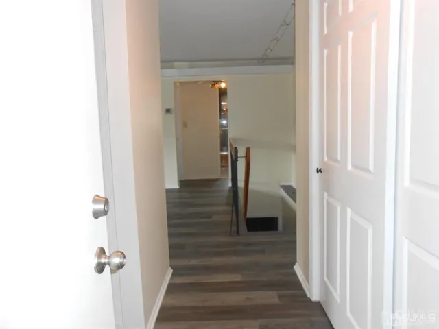 $2,200 | 512 Sharon Garden Court, Woodbridge, NJ 07095