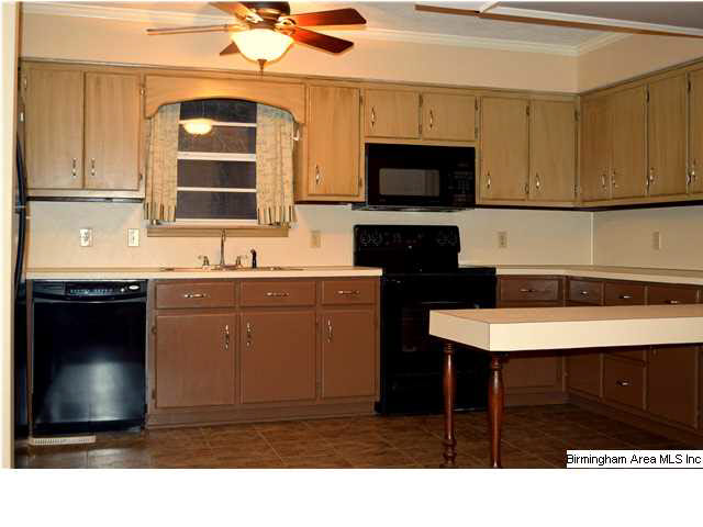 228 Dorr Road Oneonta, AL 35121 - Photo 8 of 22