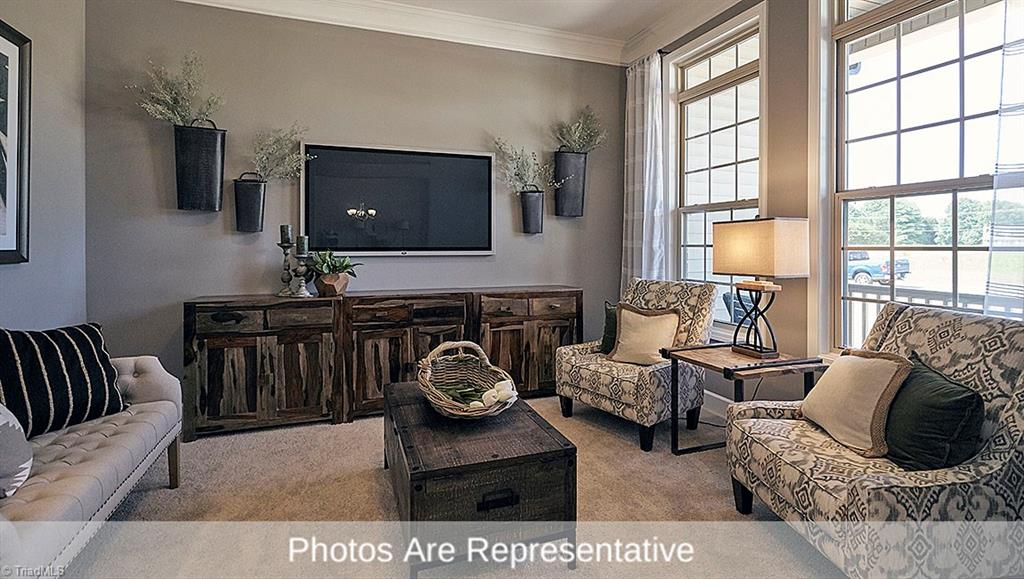 2161 Spring Wind Road, Unit 169 Pfafftown, NC 27040 - Photo 2 of 11 Gallery Image 2