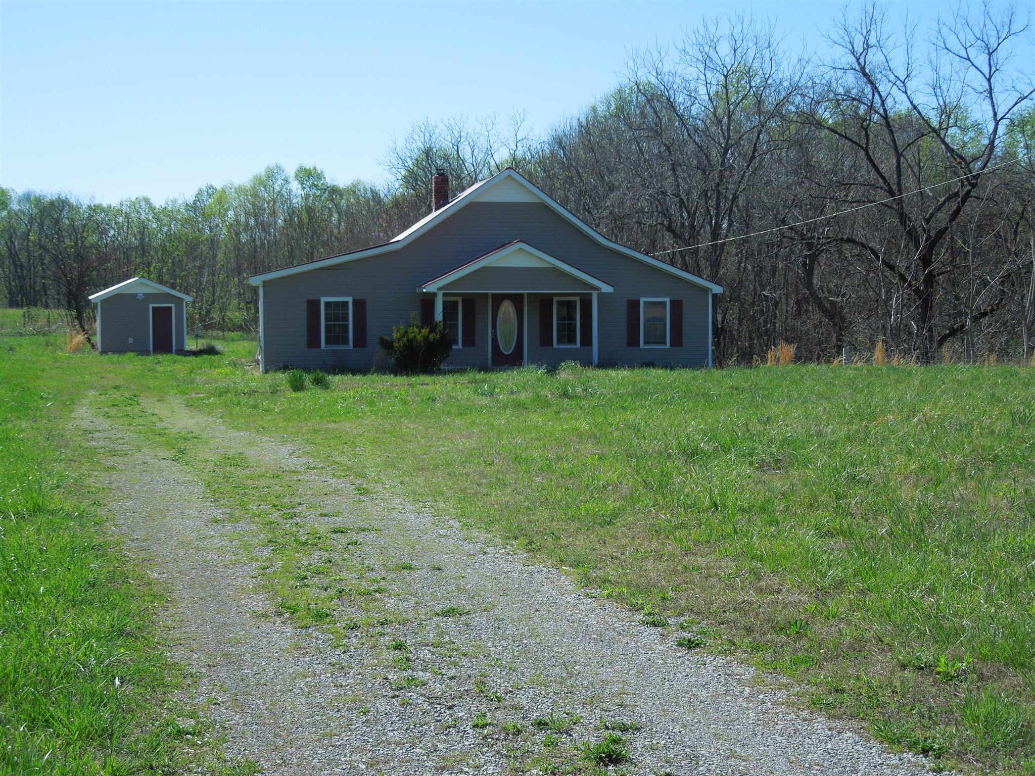 1116 Roberts Ridge Road Manchester, TN 37355 - Photo 1 of 20