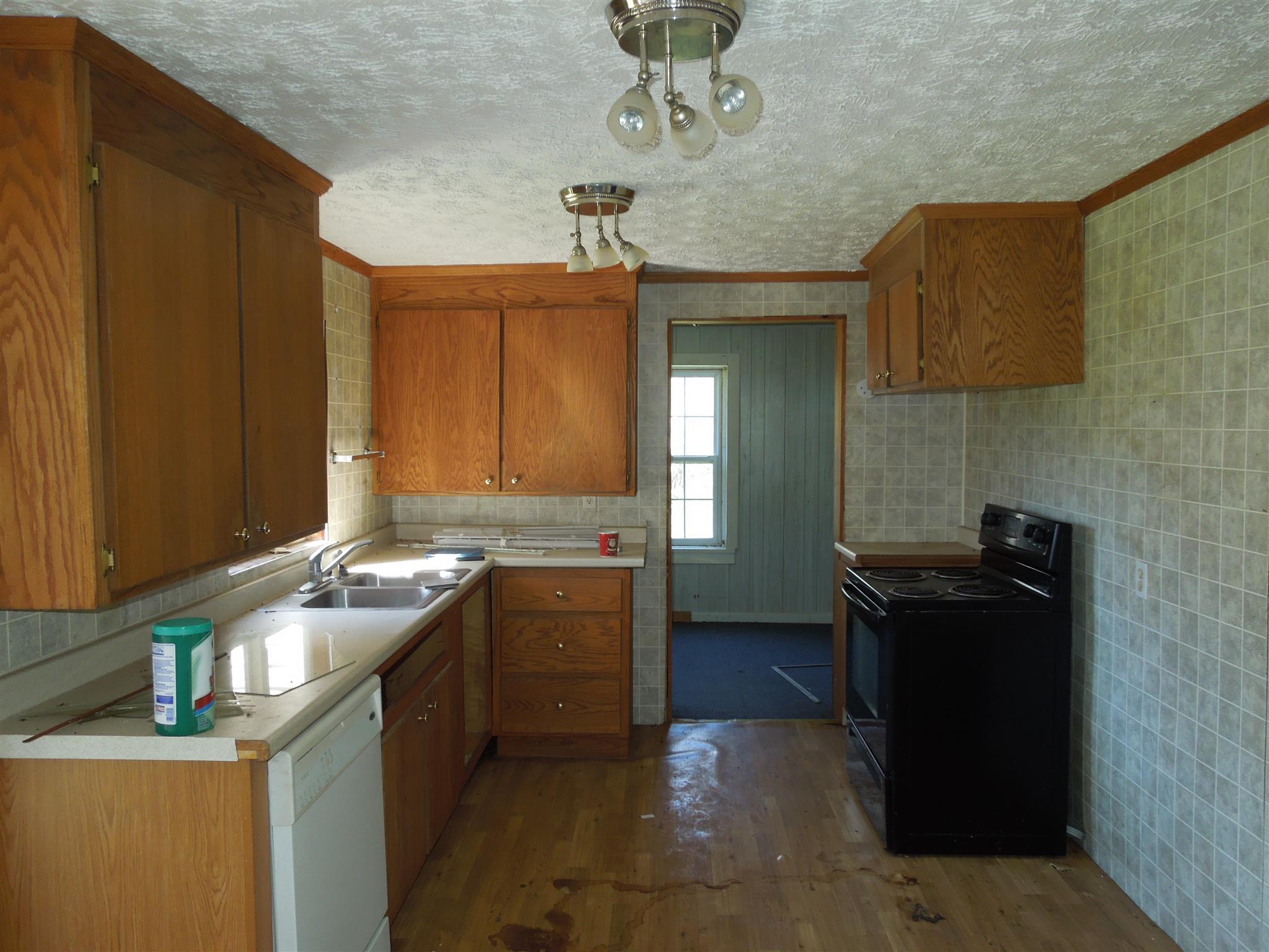 1116 Roberts Ridge Road Manchester, TN 37355 - Photo 9 of 20