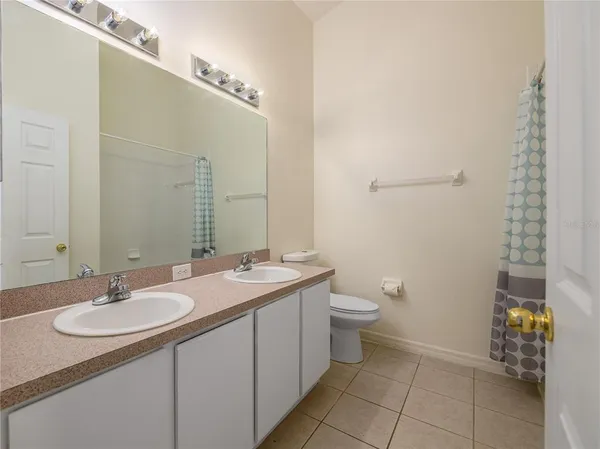 $1,950 | 9619 Carlsdale Drive, Riverview, FL 33578