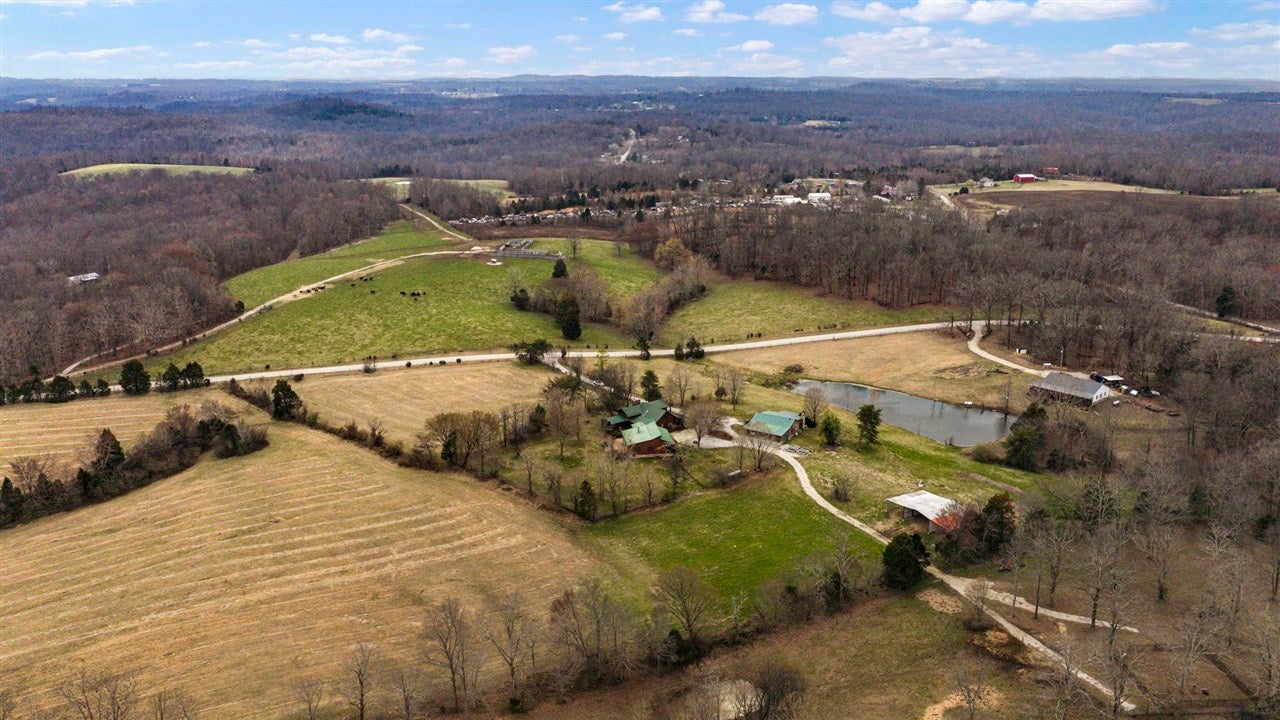 7828 Wingfield Church Road Bowling Green, KY 42101 - Photo 59 of 59 Gallery Image 59